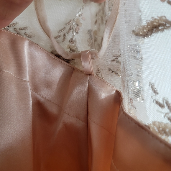 Mac Duggal $998 Size 8 Cap Sleeve Beaded Champagne Blush Pink 79317 Dress - Picture 4 of 14